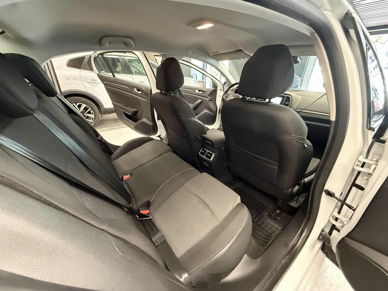 VELAR MOTORS 1.3 TCe TOUCH EDC | 13.000 KM | HATASIZ | GARANTİLİ - 12