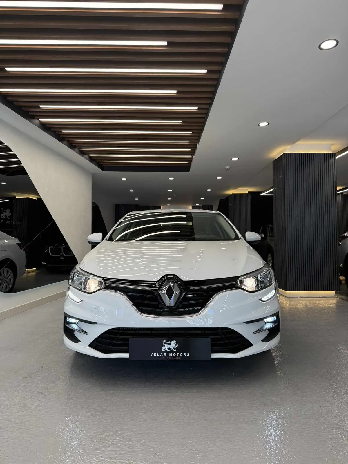 VELAR MOTORS 1.3 TCe TOUCH EDC | 13.000 KM | HATASIZ | GARANTİLİ