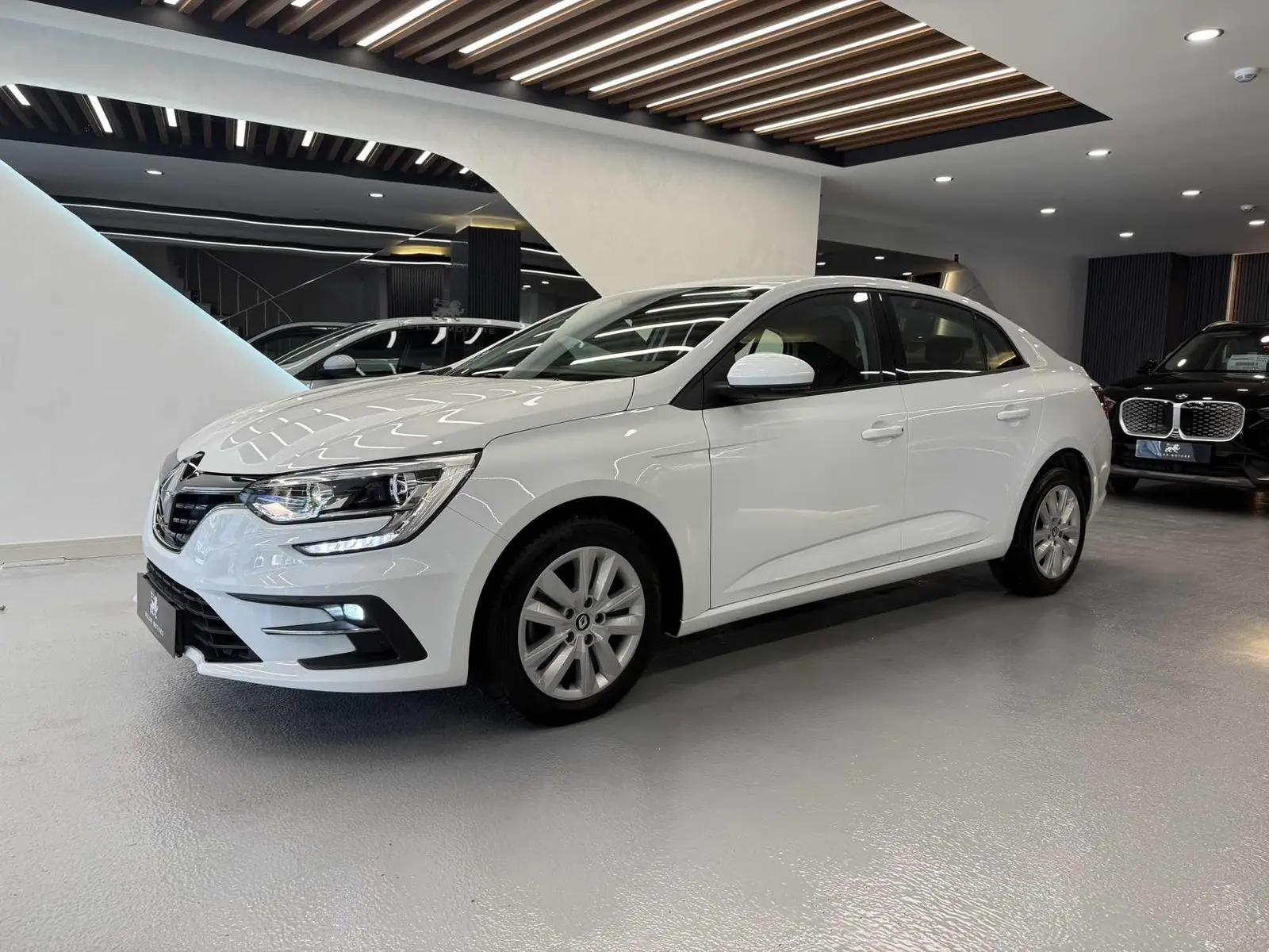 VELAR MOTORS 1.3 TCe TOUCH EDC | 13.000 KM | HATASIZ | GARANTİLİ - 5