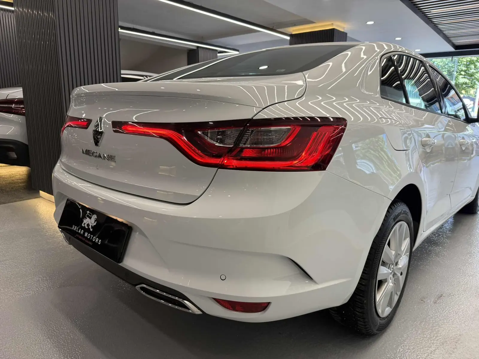 VELAR MOTORS 1.3 TCe TOUCH EDC | 13.000 KM | HATASIZ | GARANTİLİ - 11