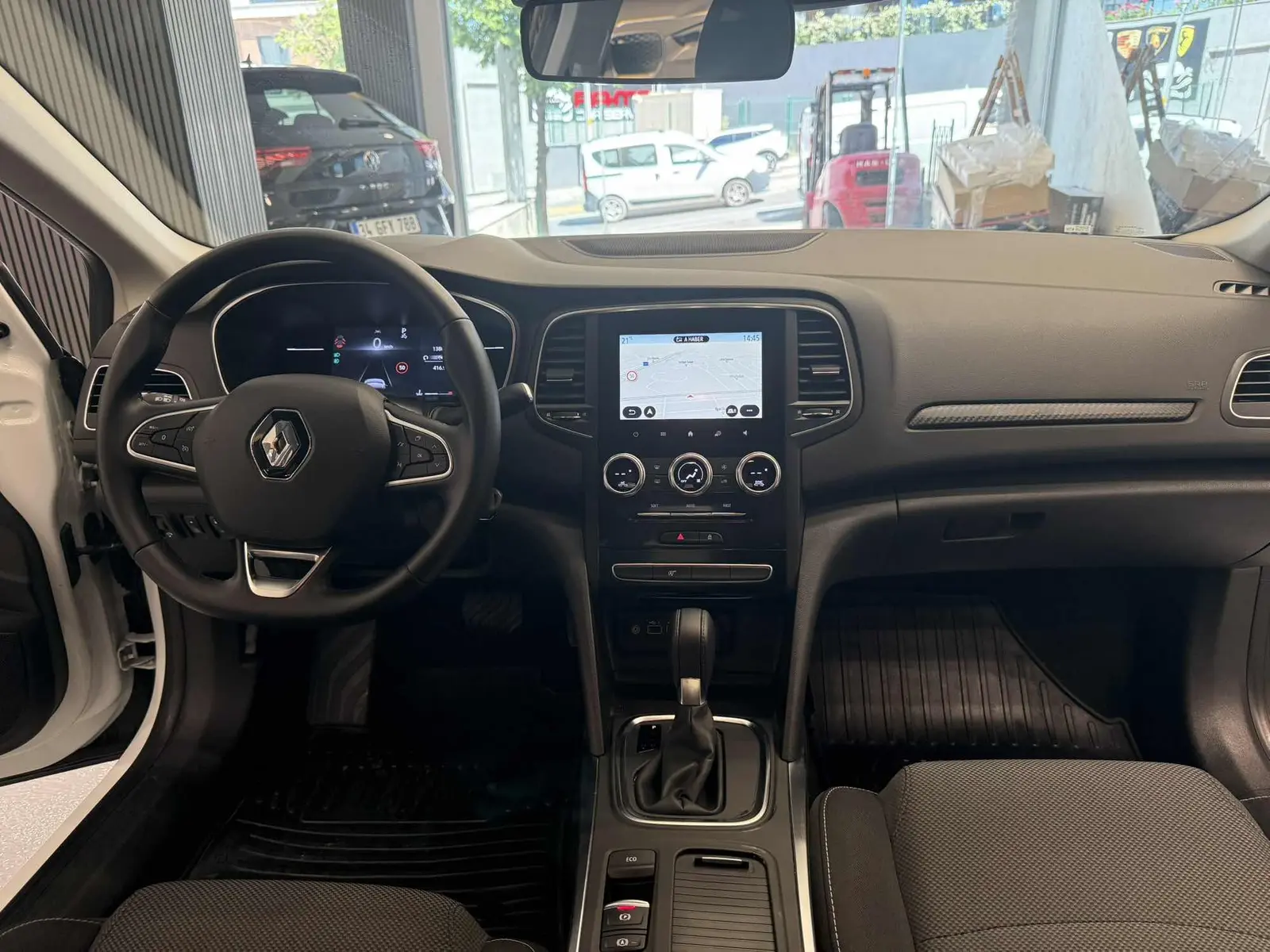 VELAR MOTORS 1.3 TCe TOUCH EDC | 13.000 KM | HATASIZ | GARANTİLİ - 10