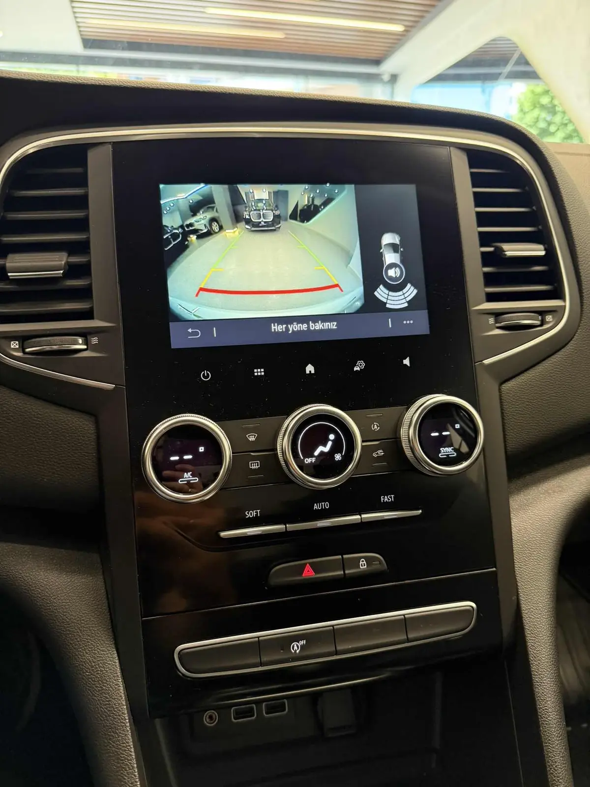 VELAR MOTORS 1.3 TCe TOUCH EDC | 13.000 KM | HATASIZ | GARANTİLİ - 9