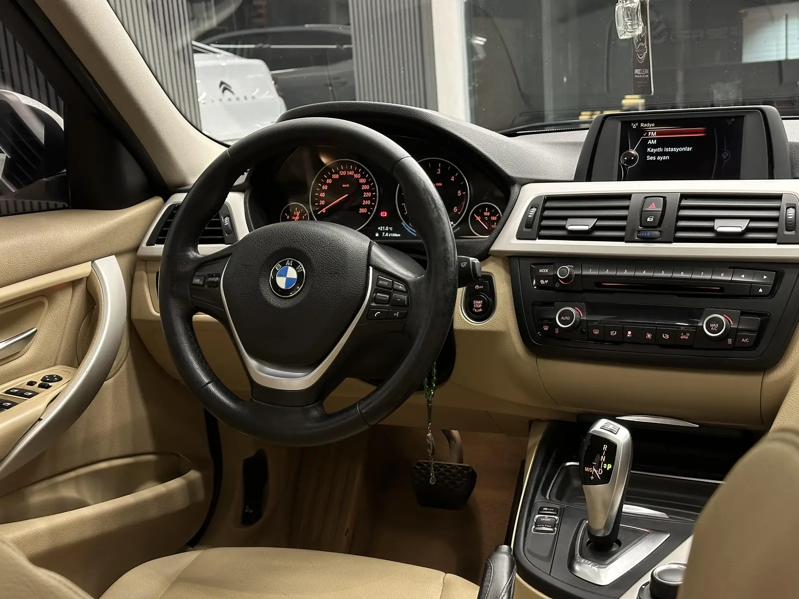 VELAR MOTORS 2015 BMW 320d Technology Plus | Bakımlı - 9